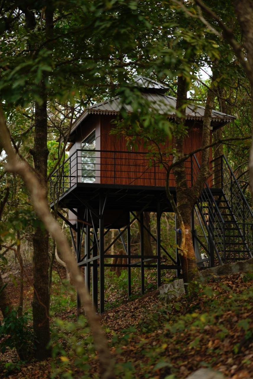 Misty Green Hills Parks & Resorts Kondotty Екстер'єр фото