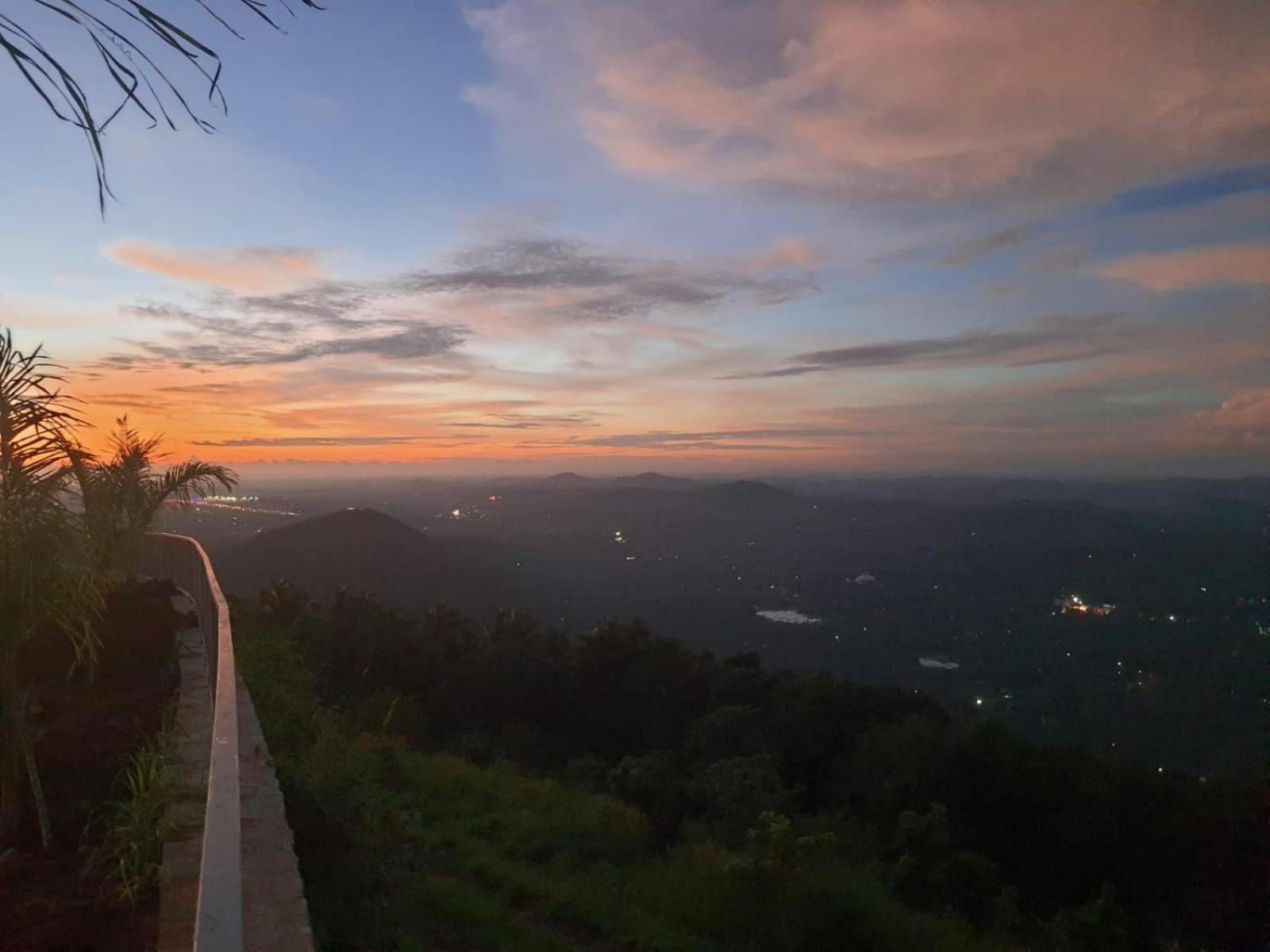 Misty Green Hills Parks & Resorts Kondotty Екстер'єр фото